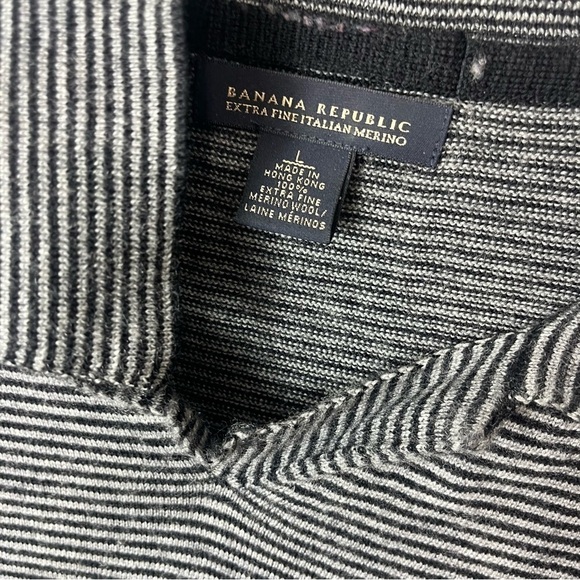 Men's Banana Republic 100% fine merino wool sweater size large 1732 - Picture 2 of 3